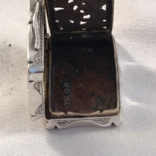 Load image into Gallery viewer, Victorian Silver Vinaigrette With Ivy Leaf Decoration Birmingham 1885