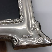 Load image into Gallery viewer, Gothic Arched Silver Photograph Frame