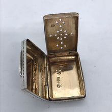 Load image into Gallery viewer, George IV Silver Vinaigrette John Bettridge 1824