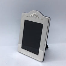 Load image into Gallery viewer, Hallmarked Solid Silver Photograph Frame Arched Top With Bow Design - Vertical