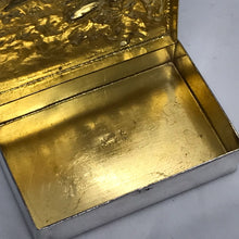Load image into Gallery viewer, Novelty Silver Box With Embossed Hunting Scene
