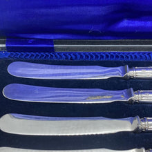 Load image into Gallery viewer, Boxed Set Of Silver Handled Butter Knives Sheffield 1915