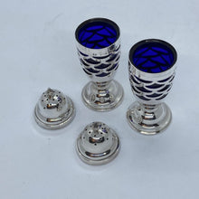 Load image into Gallery viewer, Edwardian Silver Pair Of Pepperettes Birmingham 1904 Art Nouveau