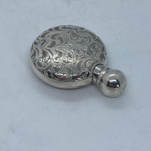Load image into Gallery viewer, Hallmarked Silver Scent Bottle Chester 1905 in Original Case