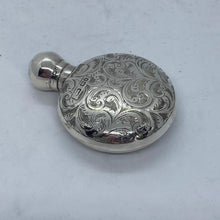 Load image into Gallery viewer, Hallmarked Silver Scent Bottle Chester 1905 in Original Case