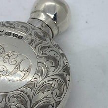 Load image into Gallery viewer, Hallmarked Silver Scent Bottle Chester 1905 in Original Case