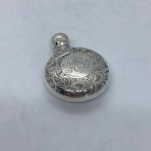 Load image into Gallery viewer, Hallmarked Silver Scent Bottle Chester 1905 in Original Case