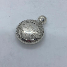 Load image into Gallery viewer, Hallmarked Silver Scent Bottle Chester 1905 in Original Case