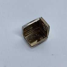 Load image into Gallery viewer, George IV Miniature Silver Vinaigrette John Bettridge Birmingham 1824