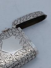 Load image into Gallery viewer, Silver Vesta With Ivy Leaf Decoration Birmingham 1905