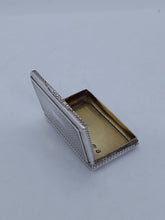 Load image into Gallery viewer, Early Victorian Silver Snuff Box Birmingham 1840