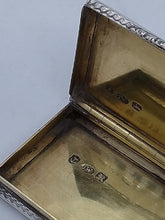 Load image into Gallery viewer, Early Victorian Silver Snuff Box Birmingham 1840