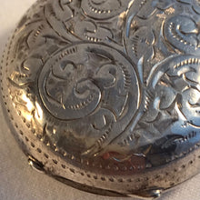 Load image into Gallery viewer, Silver Sovereign Case With Foliate Decoration And Monogrammed Cartouche Birmingham 1911