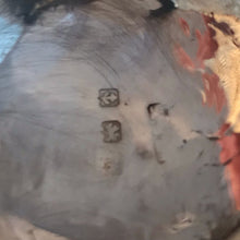 Load image into Gallery viewer, Edwardian Silver Sovereign Case With Foliate Decoration Birmingham 1909