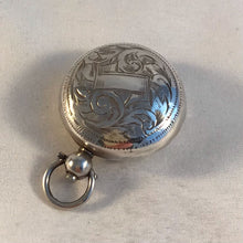 Load image into Gallery viewer, Edwardian Silver Sovereign Case With Foliate Decoration Birmingham 1909