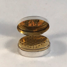 Load image into Gallery viewer, George III Silver Vinaigrette Thomas Willmore 1798