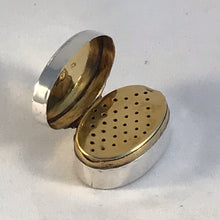 Load image into Gallery viewer, George III Silver Vinaigrette Thomas Willmore 1798