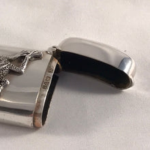 Load image into Gallery viewer, Novelty Edwardian Silver Vesta With Applied Cast Frog Model Chester 1903