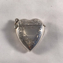 Load image into Gallery viewer, Edwardian Heart Shaped Silver Vesta Hallmarked Birmingham 1903