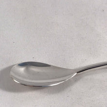 Load image into Gallery viewer, Silver Condiment Spoon With Cast Swan's Head Handle Birmingham 1989