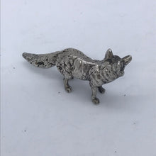 Load image into Gallery viewer, Solid Sterling Silver Novelty Model of a Fox London 1904