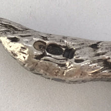 Load image into Gallery viewer, Solid Sterling Silver Novelty Model of a Fox London 1904