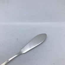 Load image into Gallery viewer, Scottish Silver Butter Knife Edinburgh 1973-74 Thistle Handle