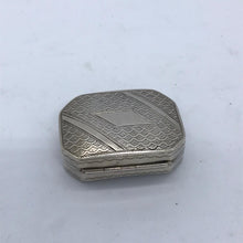 Load image into Gallery viewer, Early George III Silver Curved Vinaigrette Birmingham 1787