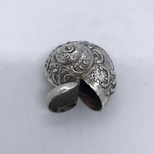 Load image into Gallery viewer, Silver Nautilus Shell Vesta Hallmarked London 1976