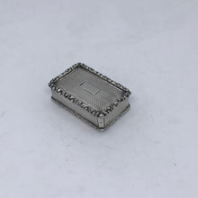Load image into Gallery viewer, William IV Silver Vinaigrette Edward Smith Birmingham 1835