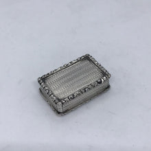 Load image into Gallery viewer, William IV Silver Vinaigrette Edward Smith Birmingham 1835