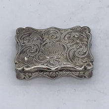 Load image into Gallery viewer, Victorian Solid Silver Hallmarked Vinaigrette Edward Smith 1843