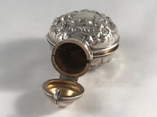 Load image into Gallery viewer, Hallmarked Silver Scent Bottle Case Goldsmiths And Silversmiths London 1898