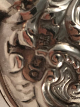 Load image into Gallery viewer, Hallmarked Silver Scent Bottle Case Goldsmiths And Silversmiths London 1898