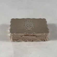 Load image into Gallery viewer, Hallmarked Silver Vinaigrette George Unite Birmingham 1875