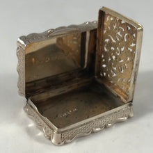 Load image into Gallery viewer, Hallmarked Silver Vinaigrette George Unite Birmingham 1875
