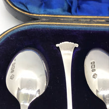 Load image into Gallery viewer, Boxed Set Of Ornate Silver Spoons And Sugar Tongs Sheffield 1936
