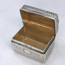 Load image into Gallery viewer, Novelty Silver Box Shaped As A Gladstone Bag Saunders &amp; Shepherd Birmingham 1899
