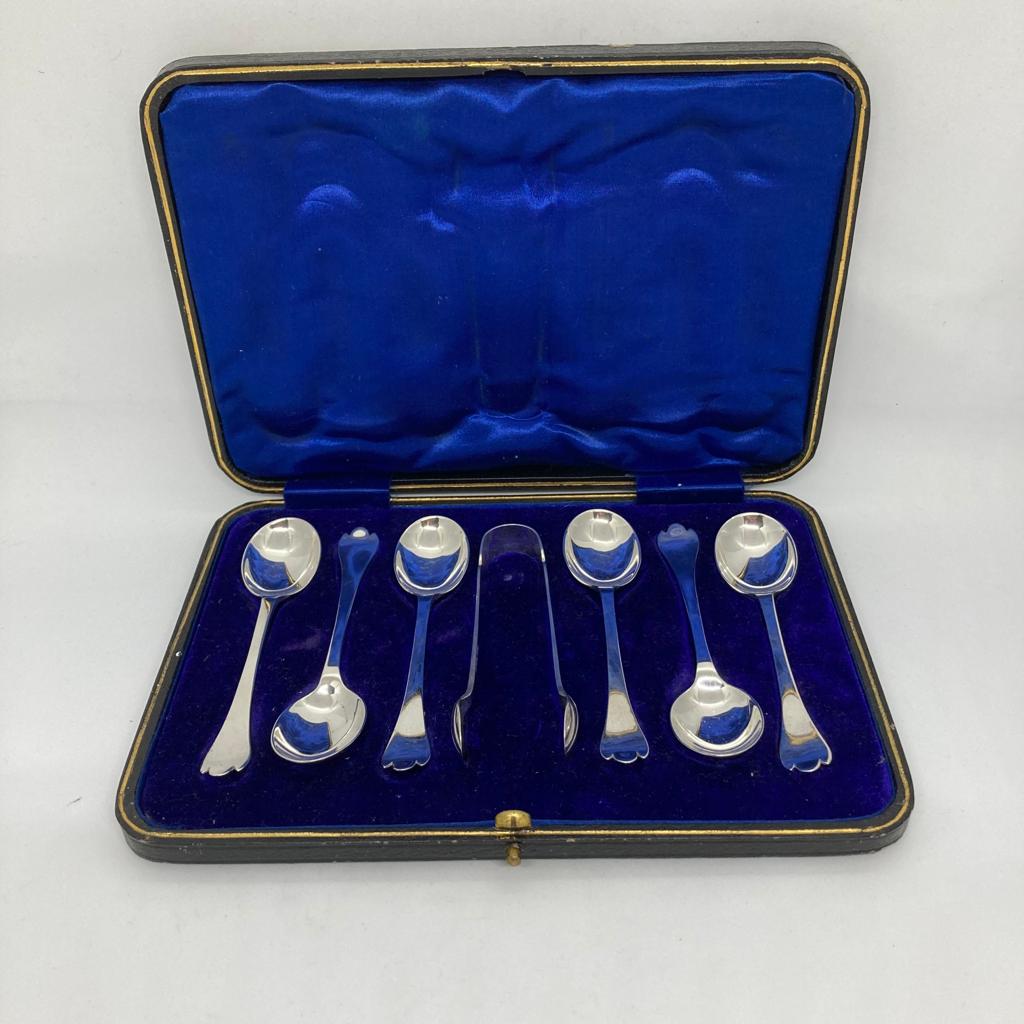 Cased Set Of Six Silver Trefid Coffee Spoons & Sugar Nips Sheffield 1911