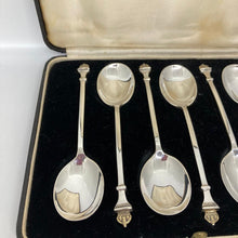 Load image into Gallery viewer, Boxed Set Of Silver Collectors Spoons With Crown Finials And George V Silver Jubilee Hallmark
