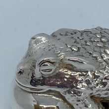 Load image into Gallery viewer, Silver Paperweight Modelled As A Toad Import Hallmarks
