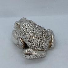 Load image into Gallery viewer, Silver Paperweight Modelled As A Toad Import Hallmarks
