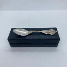 Load image into Gallery viewer, Hallmarked Silver Royal Christening Spoon Replica Franklin Mint London 1982
