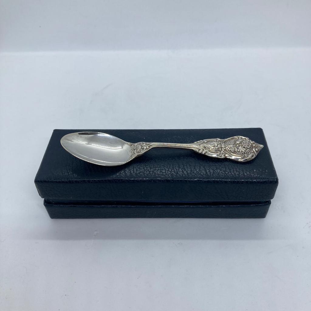 Hallmarked Silver Royal Christening Spoon Replica Franklin Mint London 1982