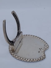 Load image into Gallery viewer, Silver Horseshoe Desk Clip Stuart Clifford London 1897
