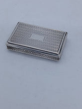 Load image into Gallery viewer, Early Victorian Silver Snuff Box Birmingham 1840
