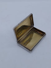 Load image into Gallery viewer, Early Victorian Silver Snuff Box Birmingham 1840
