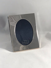 Load image into Gallery viewer, Hallmarked Solid Silver Photograph Frame - Oval
