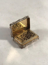 Load image into Gallery viewer, Silver Vinaigrette Edward Smith 1850
