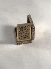 Load image into Gallery viewer, Silver Vinaigrette Edward Smith 1850
